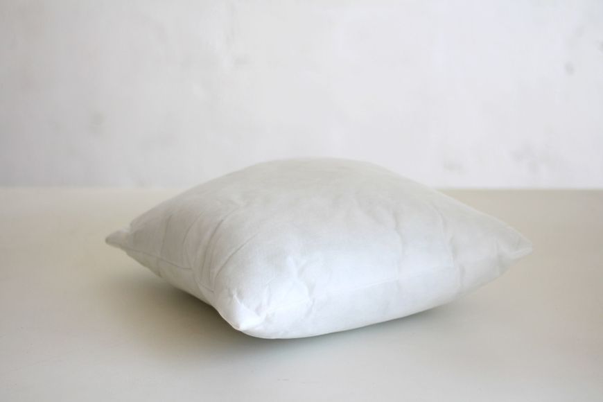 Подушка внутрішня Garment Factory 30х30 см., 200 грам, біла. 359291101 фото