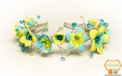 Обруч квітковий з кришталевими намистинами жовто-блакитний 206446349 фото